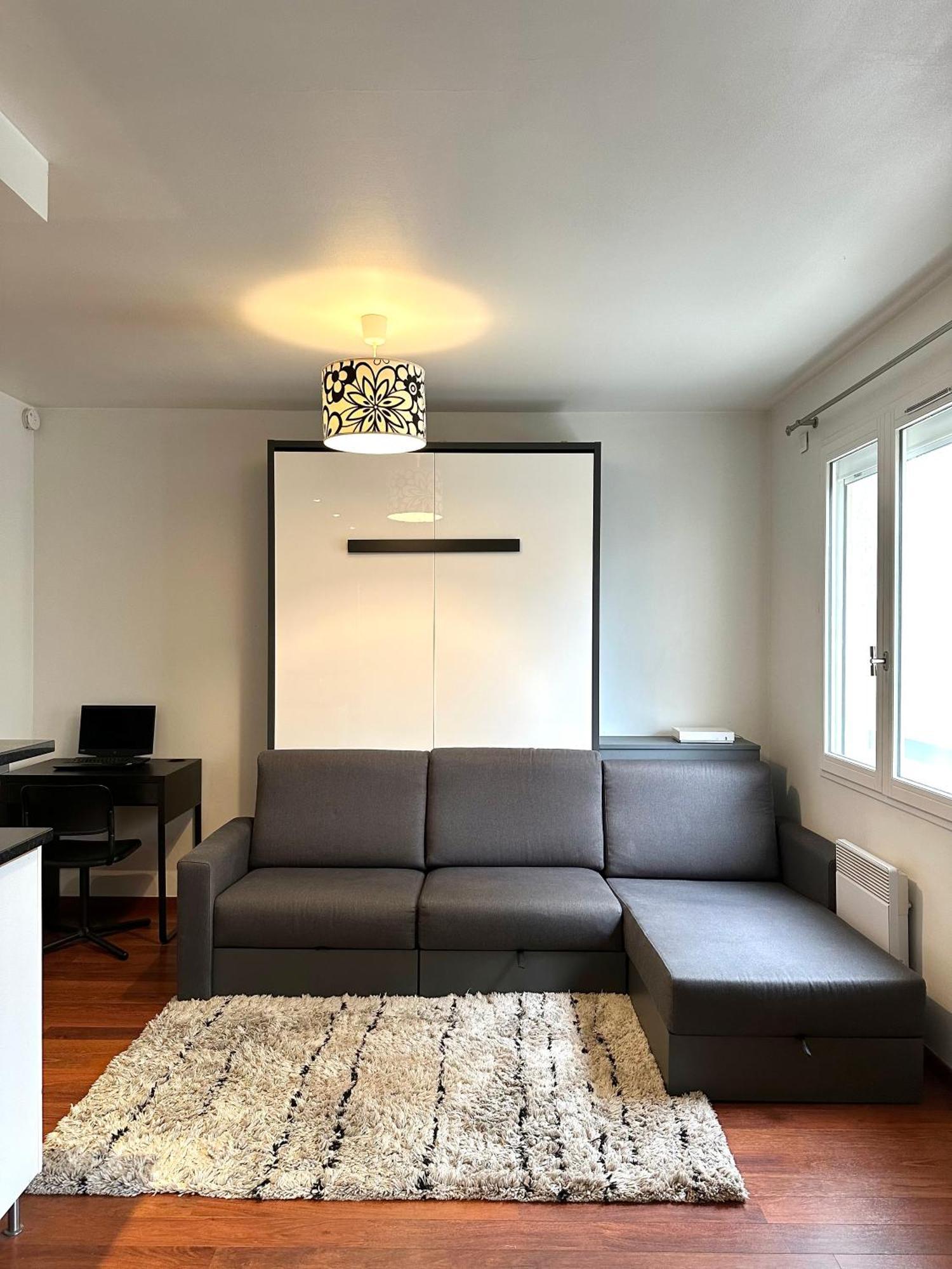 L'Athos - Appartement Equipe - Entre Paris Et Versailles - Haut Debit Garches Eksteriør bilde